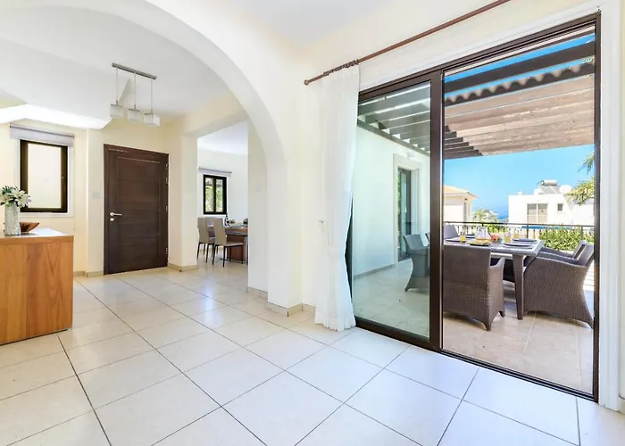 Vila Centro Protaras